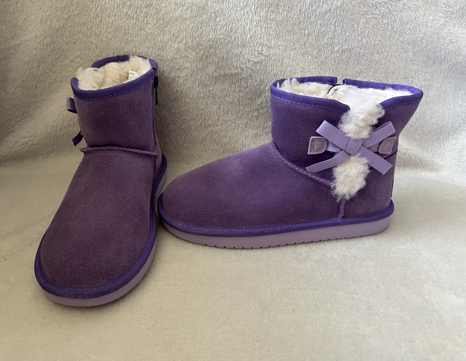 Ugg Koolaburra Victoria Mini Winter Boots Girls Sz 3 Suede Fur Purple *Torn Box