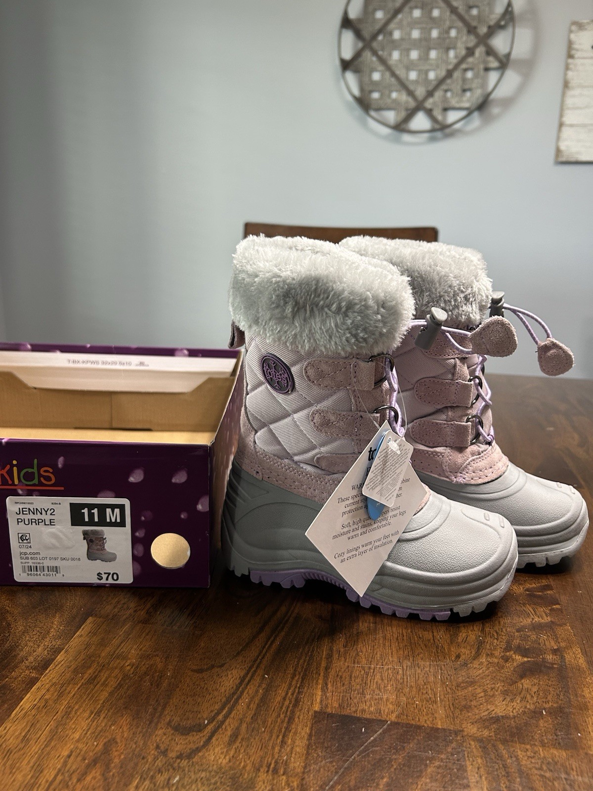 Totes Girls Winter Boots Gray Lavender NWT Size 11