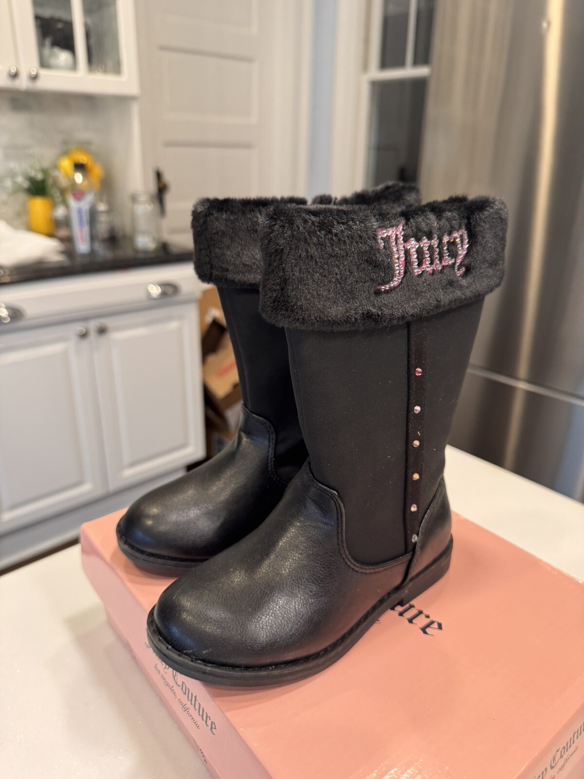 NEW Juicy Couture Girls Winter Boots Toddler Size 10 Black Faux Fur & Rhinestone