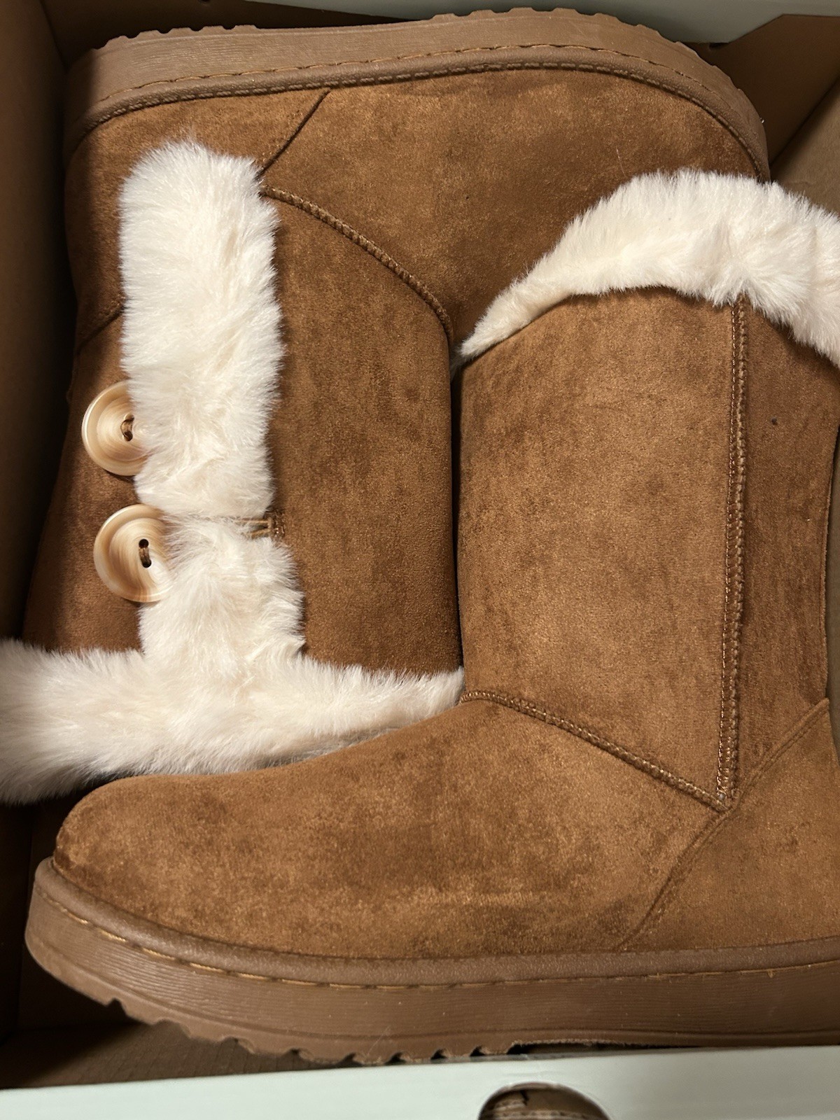 SO Abigail Faux-Fur Winter Boots Chestnut Women’s Size 7 1/2