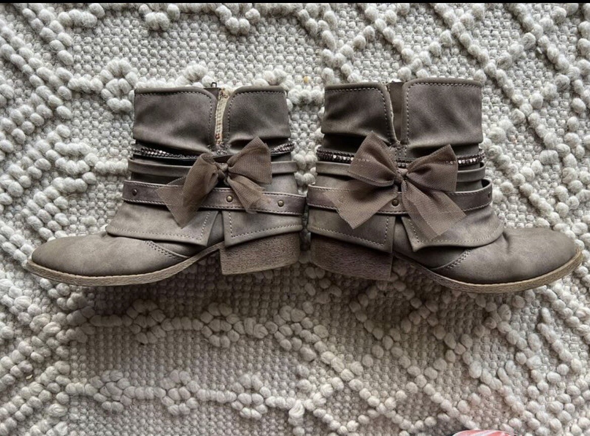 Jellypop Girls Boots Size 3 Side Zipper And Straps