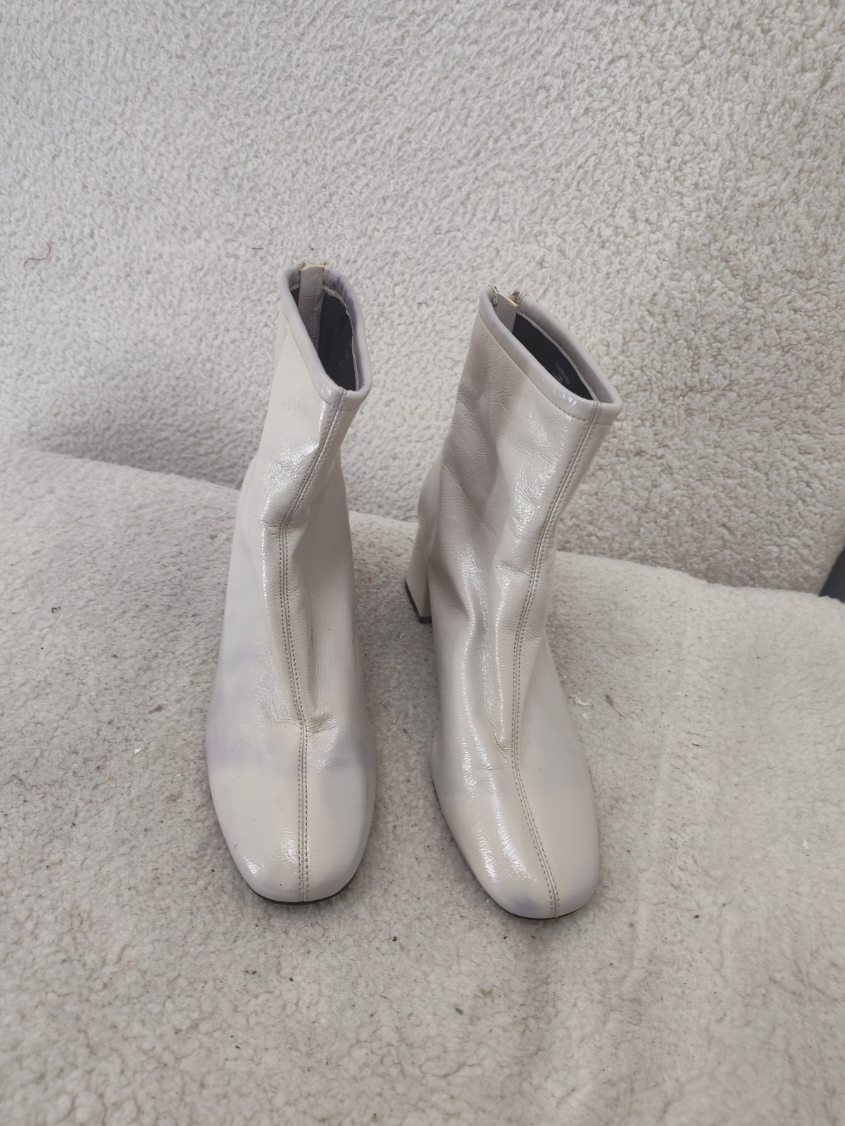 Zara Women Boots 7.5 Off White Patent Leather Pull On Zipped Block Heel Shoes
