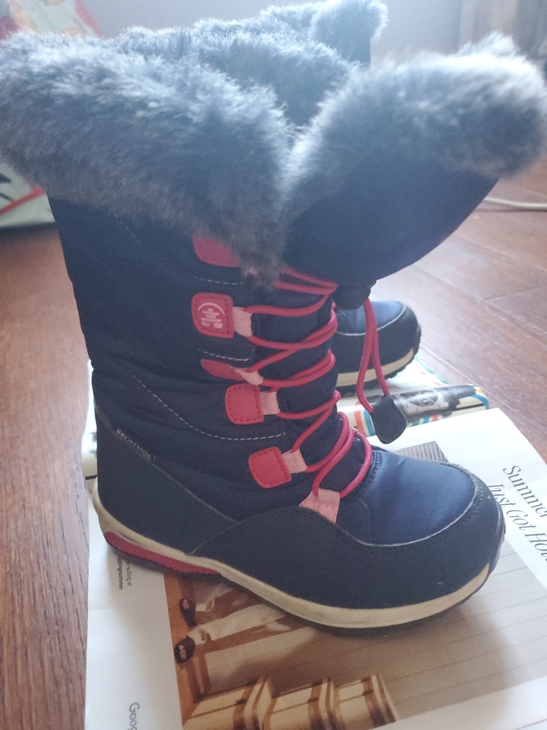 Kamik 3 M Thinsulate Water Resistant Girls Winter Boots Size 12