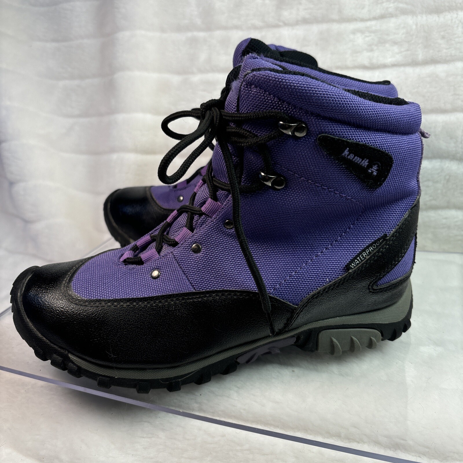 Kamik Girls Winter Purple Boots Lace Up  Waterproof Sz 6Thinsulate