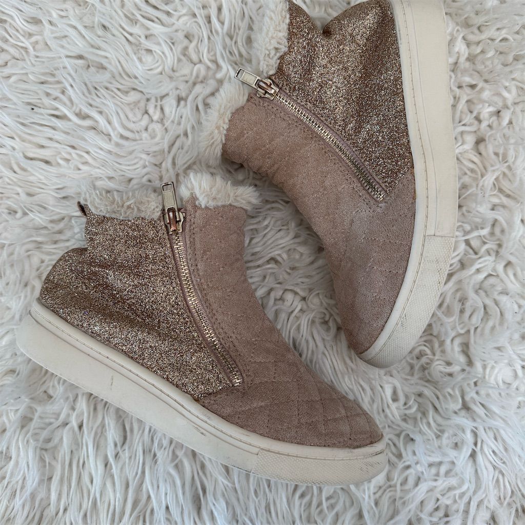 Harper Canyon Girls Pink Gold Glitter Sneaker Boots Faux Fur Trim Ankle Size 2