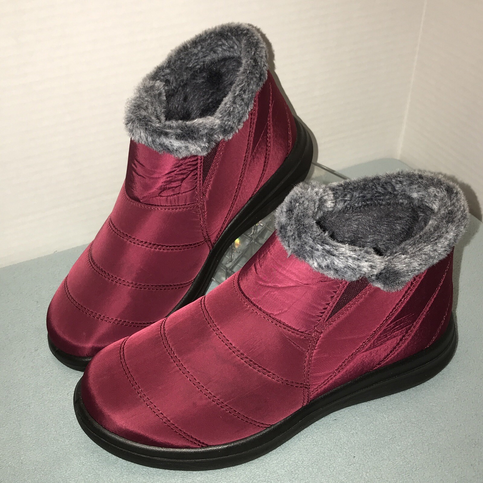 Shibever Winter Wine Red Boots Gray Faux Fur Trim Women EU Size 42, US Size 9.5