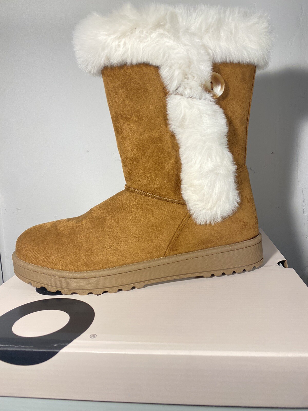 SO® Sophia Girls’ Winter Boots Faux fur boots. Pull-on