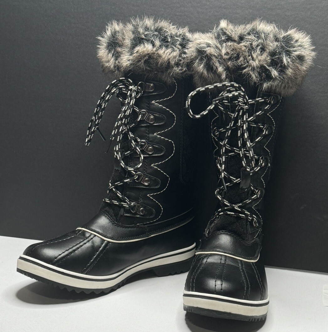 Globalwin Woman’s Black Snow Boots, Mid Calf Fur Upper 8.5, Gray Fleece Lining