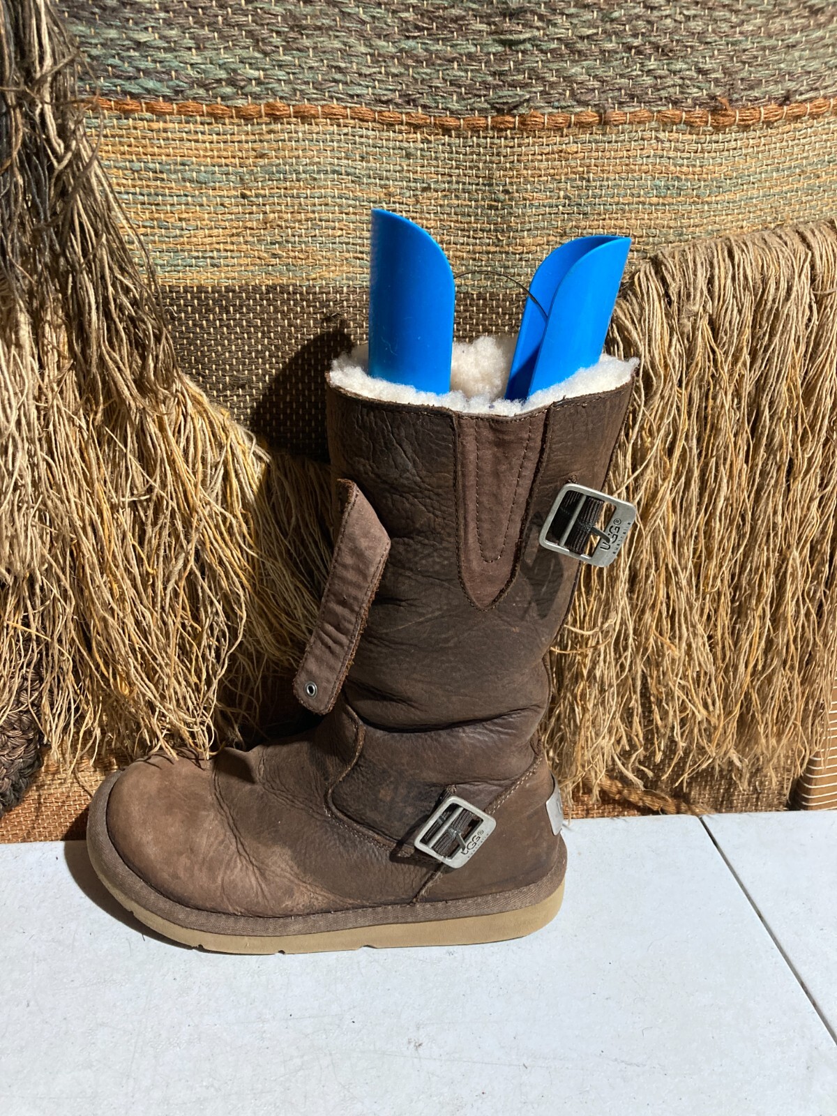 UGG Women Winter Boots Kensington Buckle Size 6 Brown Shearling Leather 5678