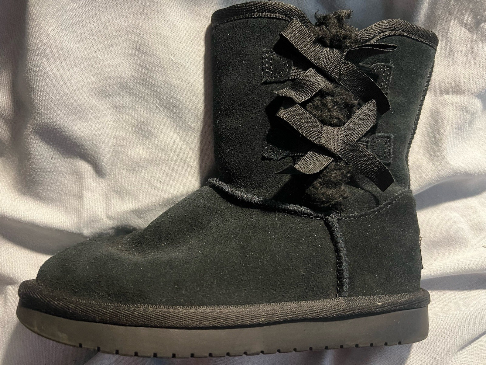 Koolaburra by UGG Kids’ Koola Short Fashion Girls Boots Size 1 Black