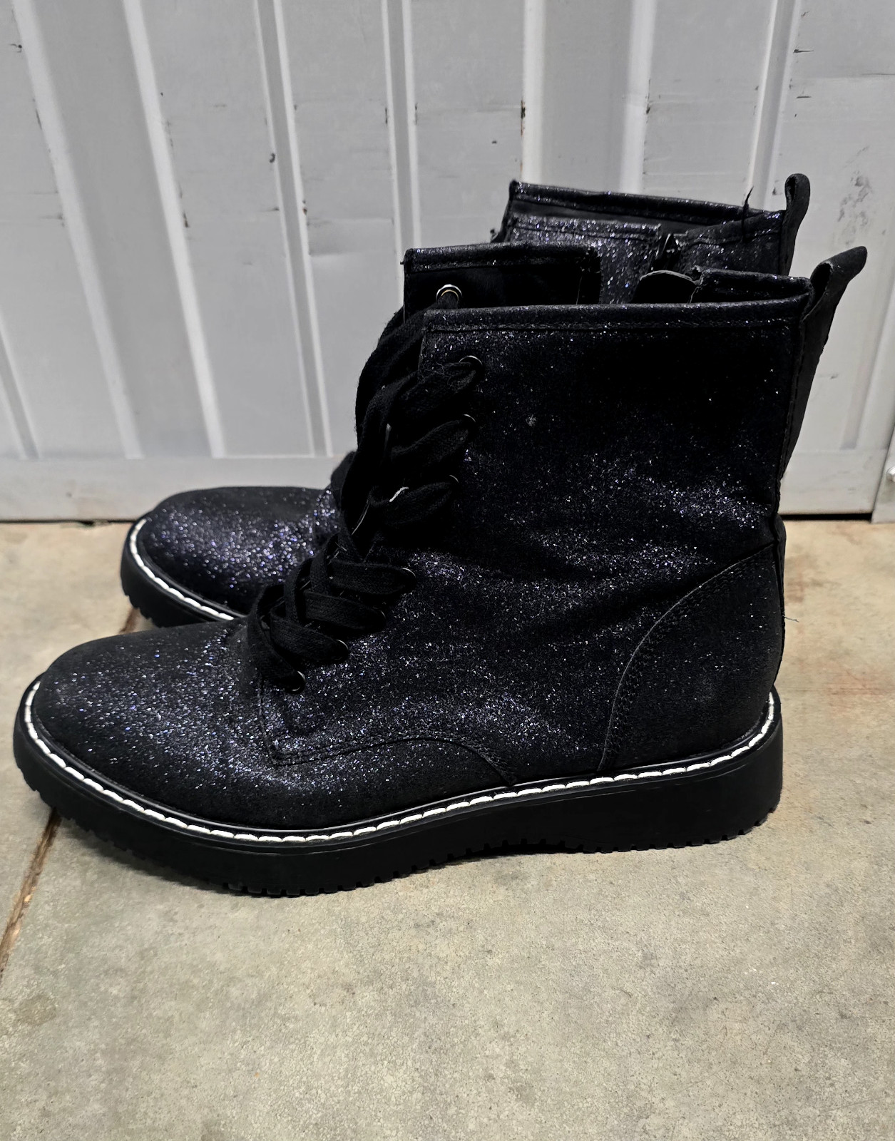 Women Boots (9.5)