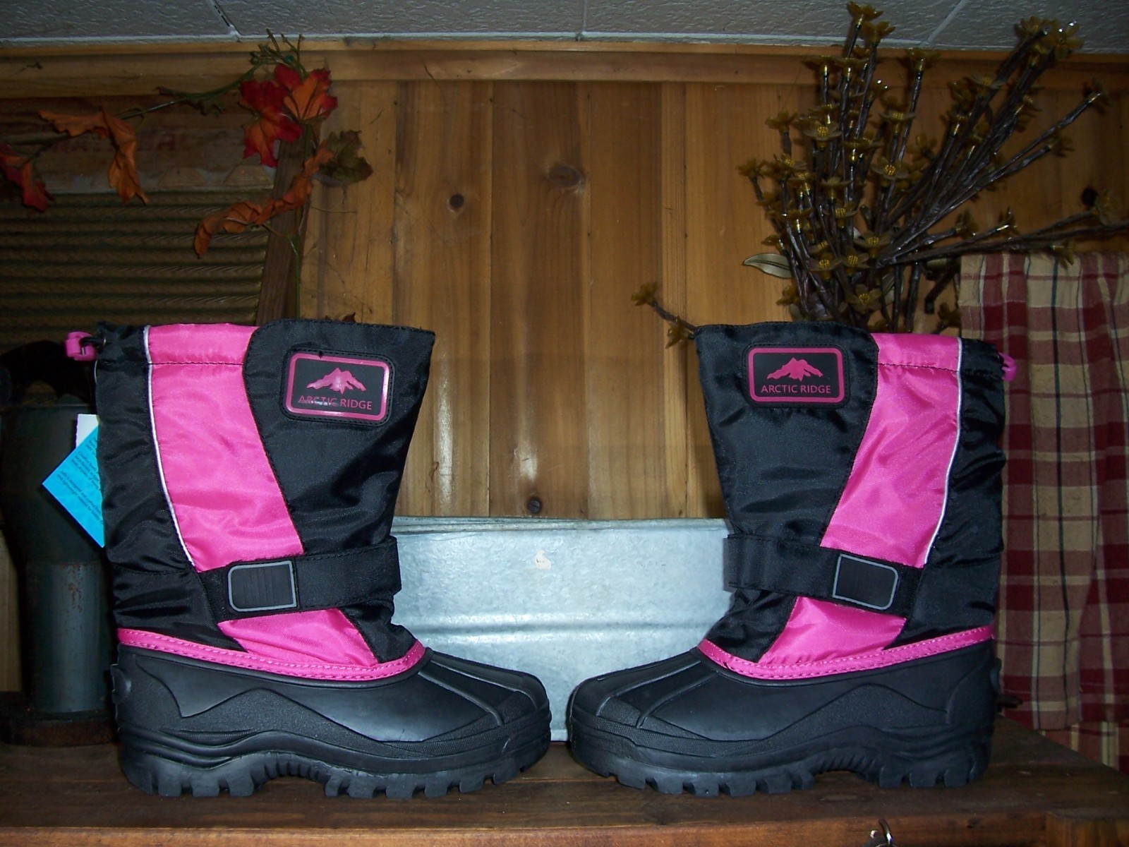 ARTIC RIDGE GIRLS WINTER BOOTS SIZE 3M COLOR BLACK PINK TEMP RATED 40 TO -22 NEW