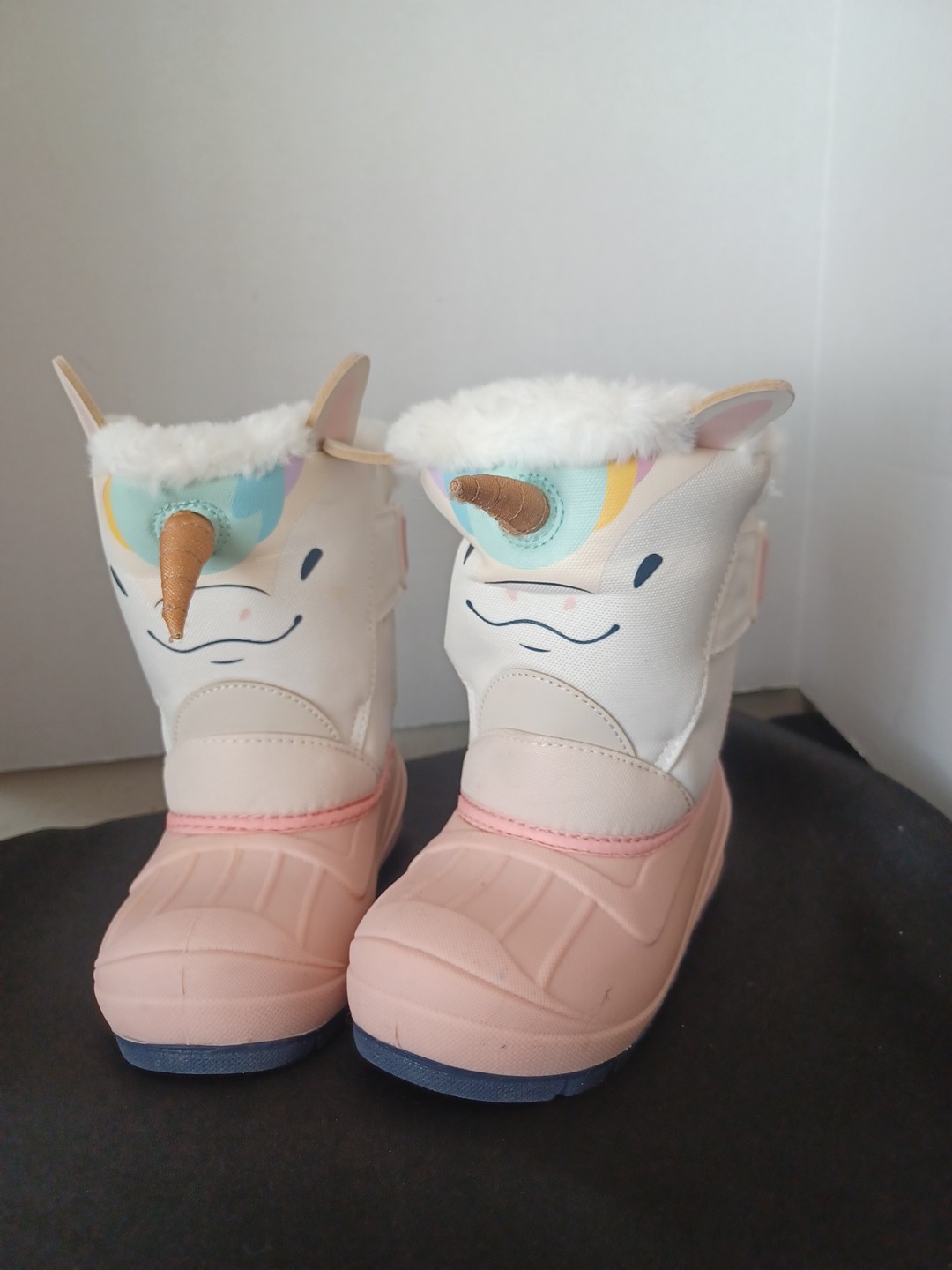 Girls Winter Boots Cat and Jack Little Kids Size 9 Pre-Owned