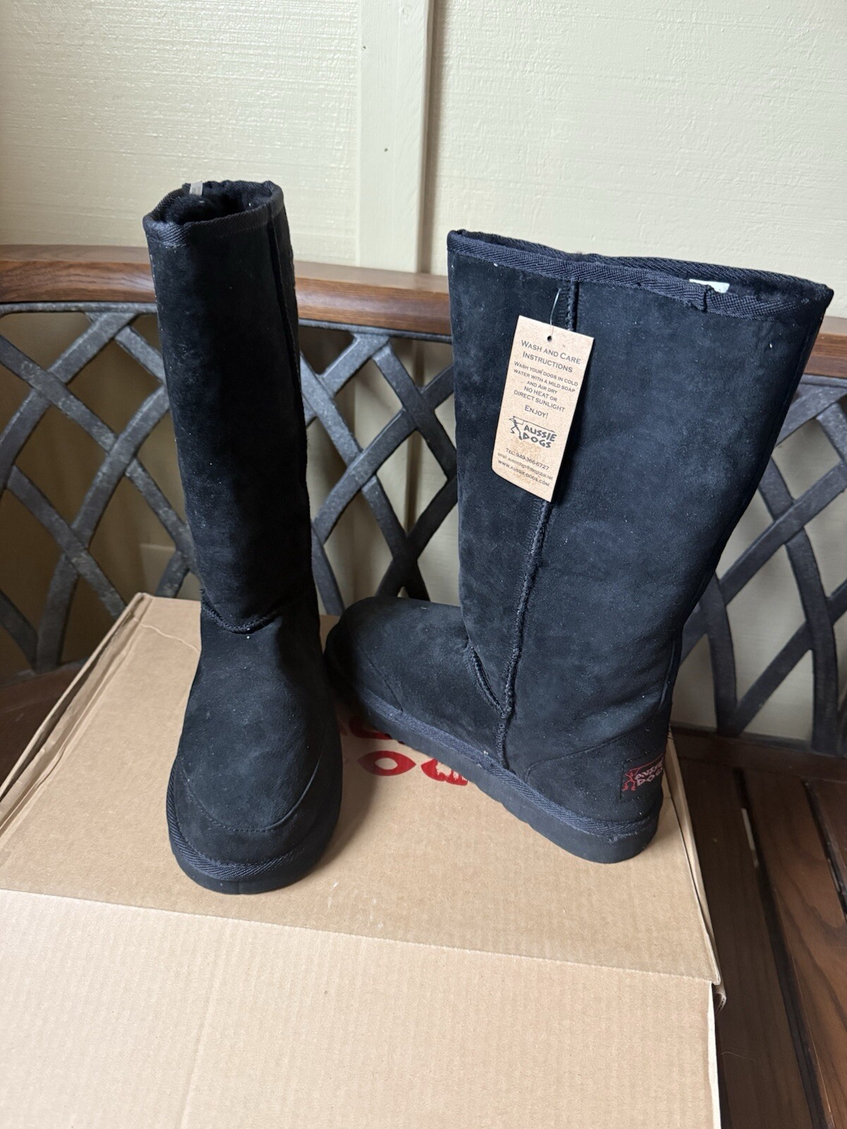 Aussie Dog Women Boots 9M/10W