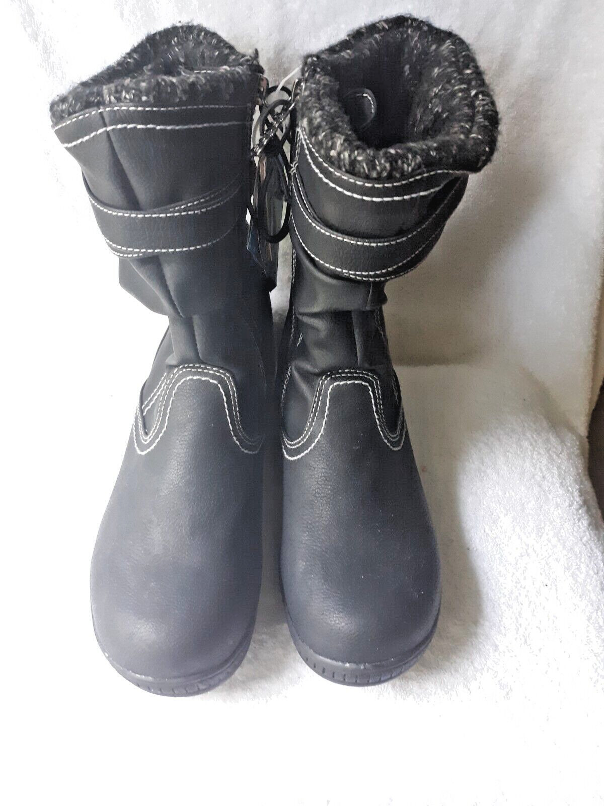Women Winter Boots by Totes, New, Black, Size 7W, $25.00