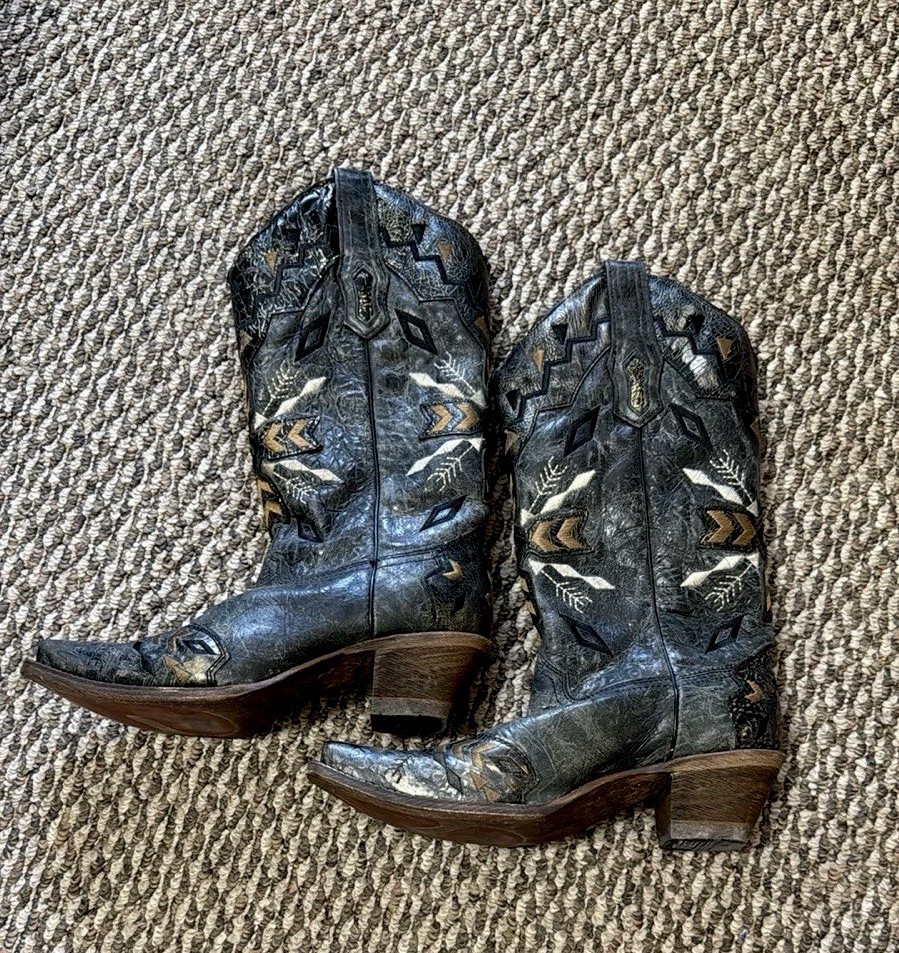 Corral Women Boots Size 10M