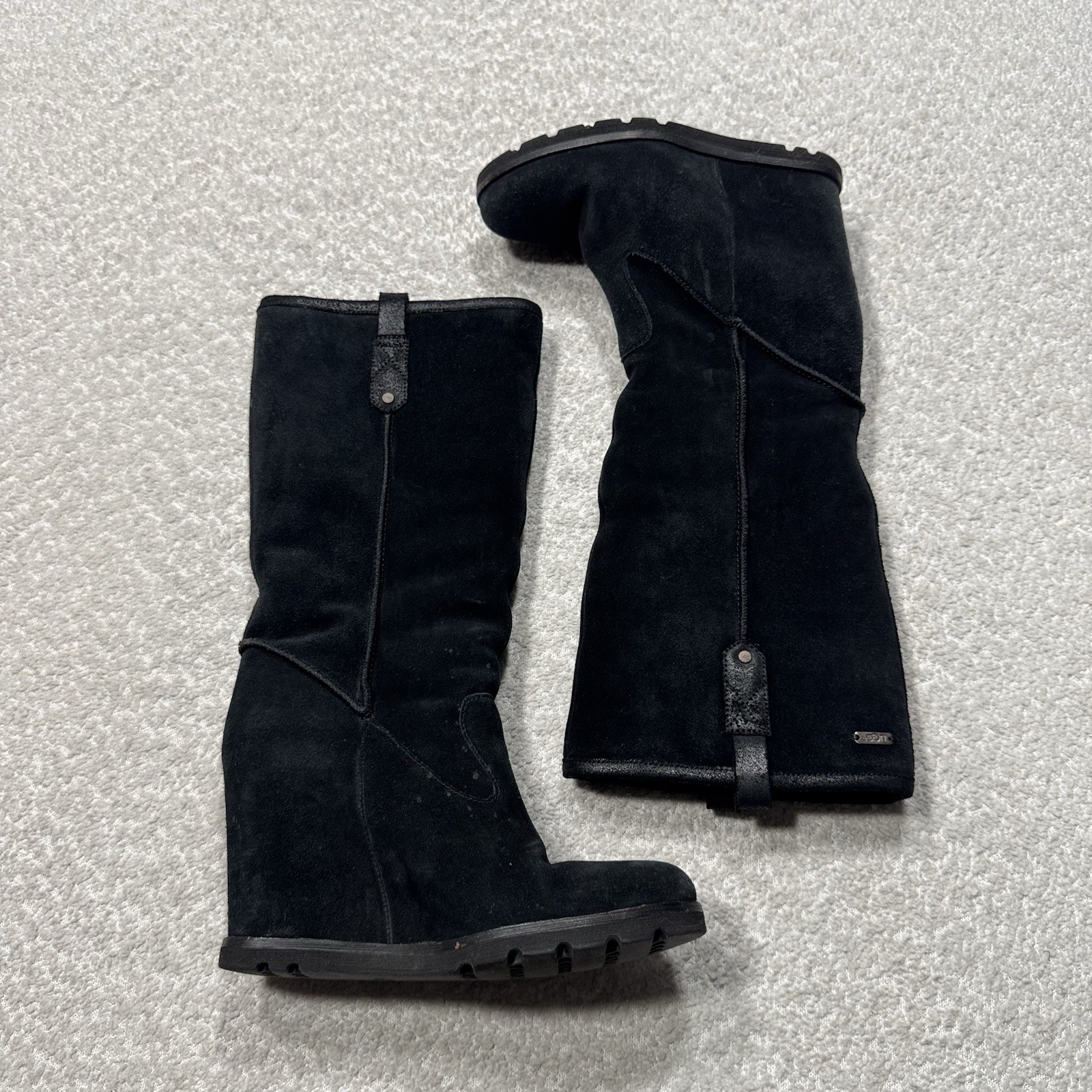 UGG Women Boots Soleil Tall Sheepskin Black PullOn Casual Comfort Wedge Heel 7.5