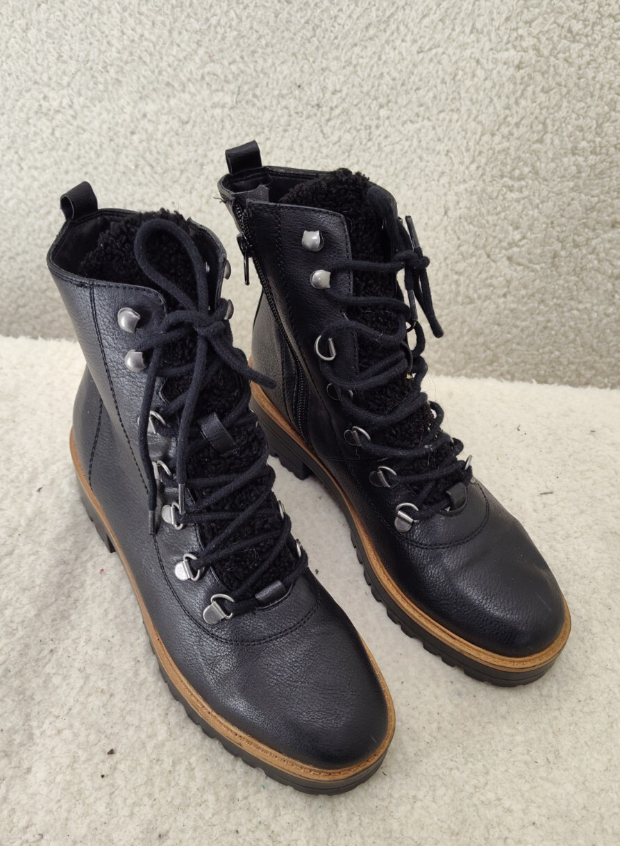 American Eagle Women Boots 8M Black Vegan Leather Lace Up Chunky Ankle Shoes