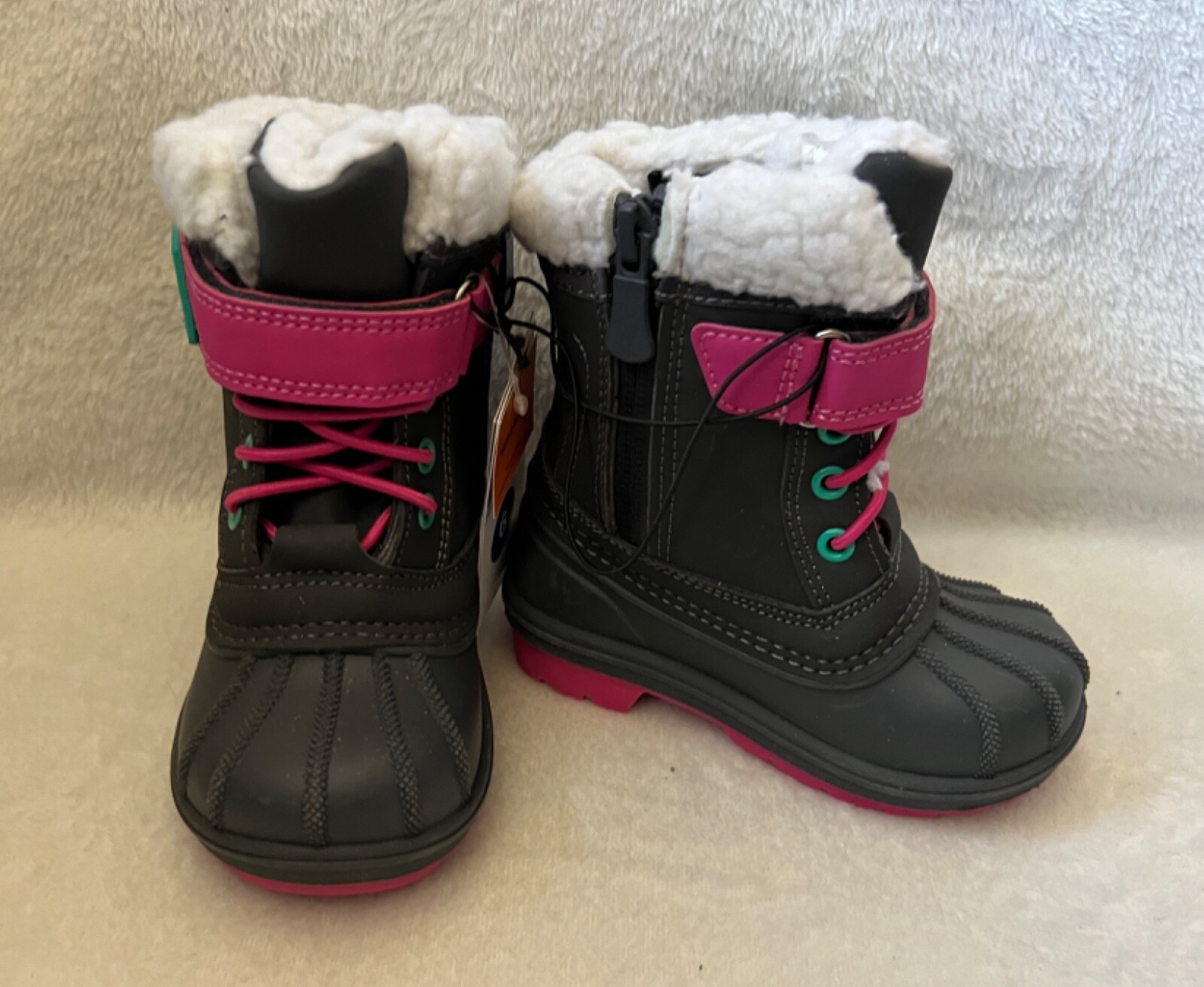 Cat & Jack Winter Boots Toddler Girls Sz 6 Journey Waterproof Gray *Scratch