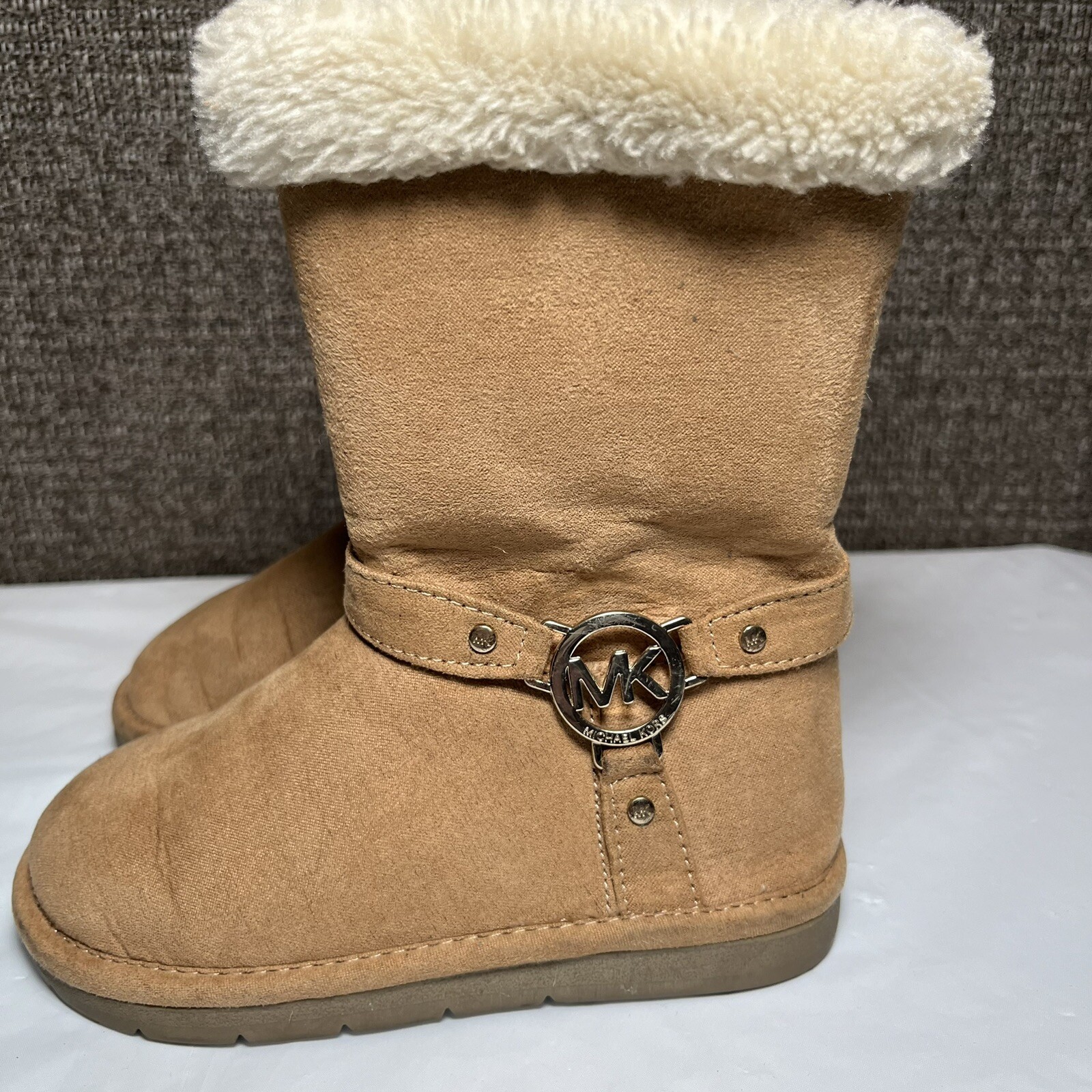 Michael Kors Brownie T Tan Side Zip Boots Girls Size 7 Faux Fur Winter Preppy