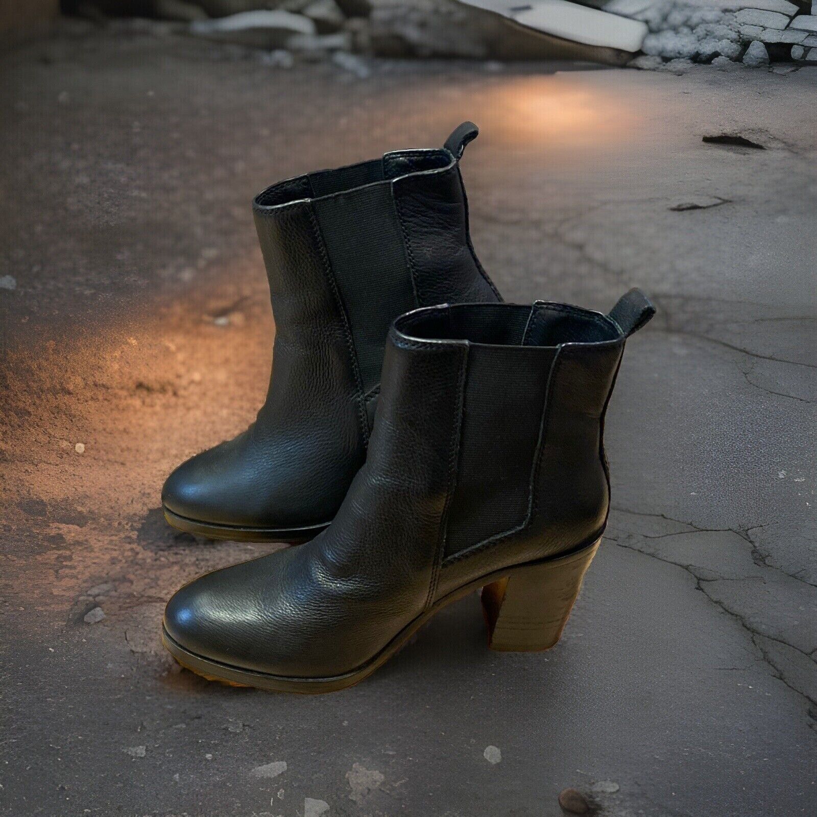 Women Boots Splendid Soft Leather Rocker 8 Heels Black 3.5” Heals Vibram