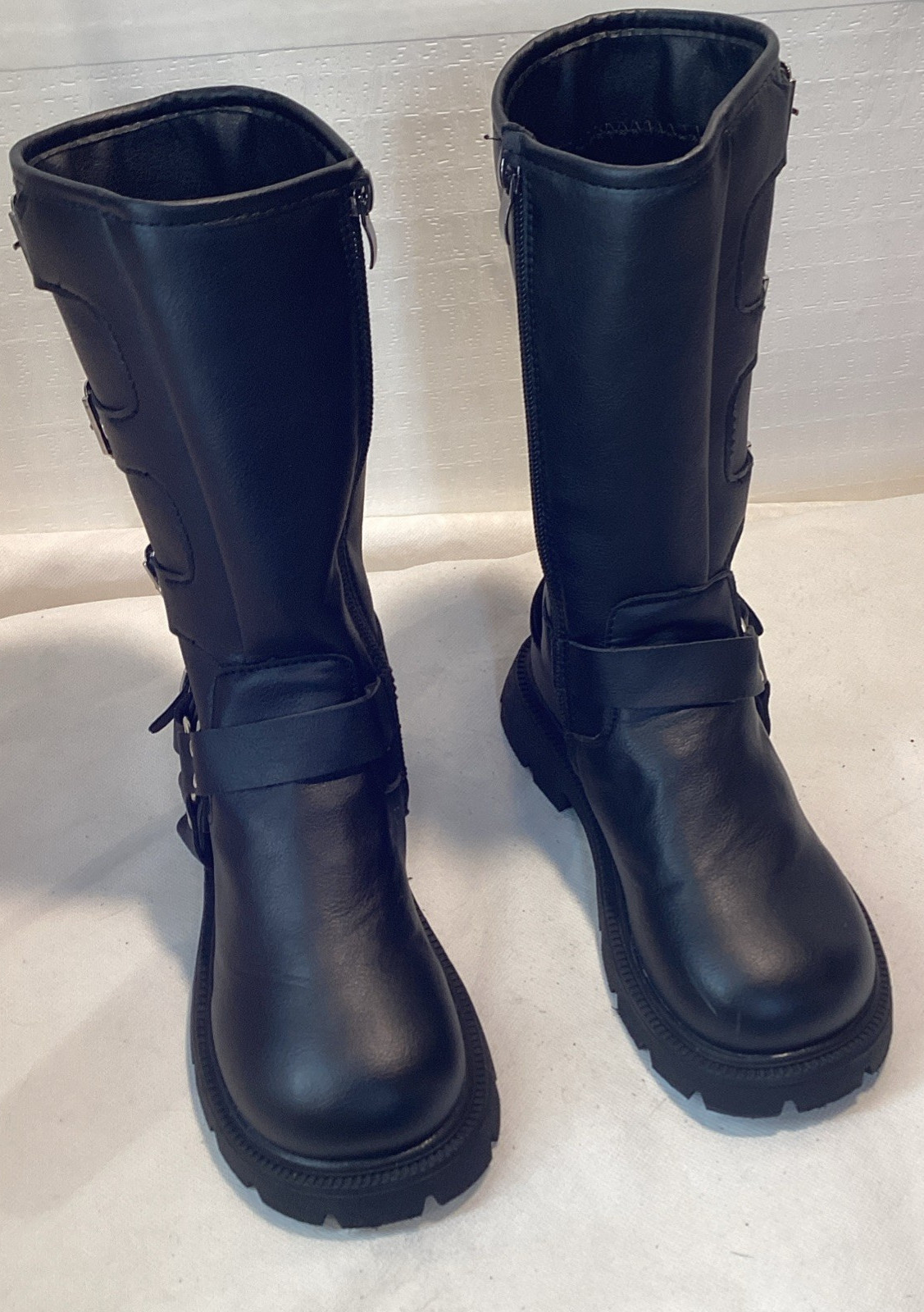 Little girls Boots size 13 eur #32 buckle style small platforms