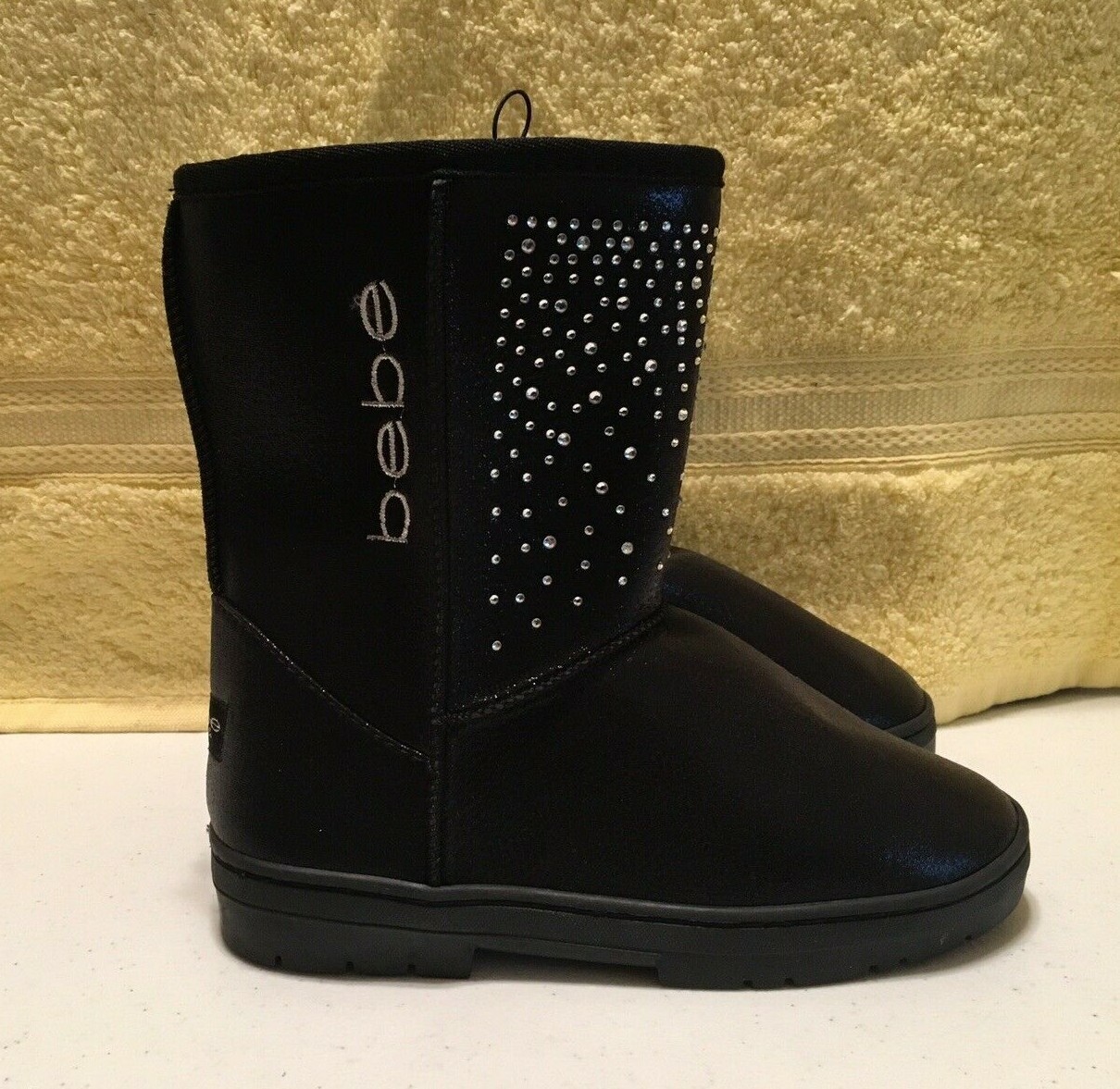 bebe GIRL’S  WINTER BOOTS Shimmery Rhinestone Embellished  Slip On SIZE – 1  NEW