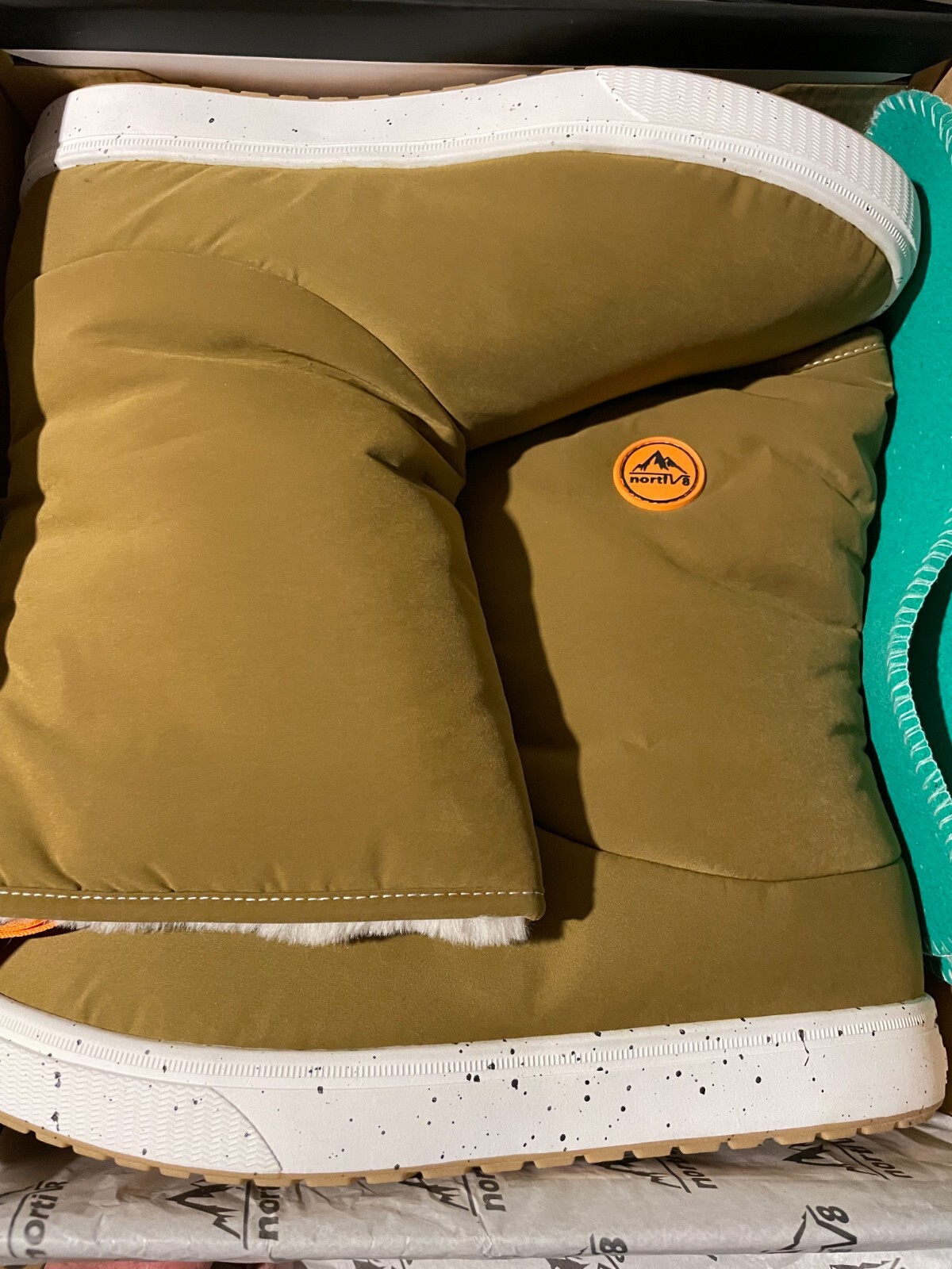 NORTIV 8 Women Boots Size 12 Tan Insulation Waterproof Cold Weather Boot New