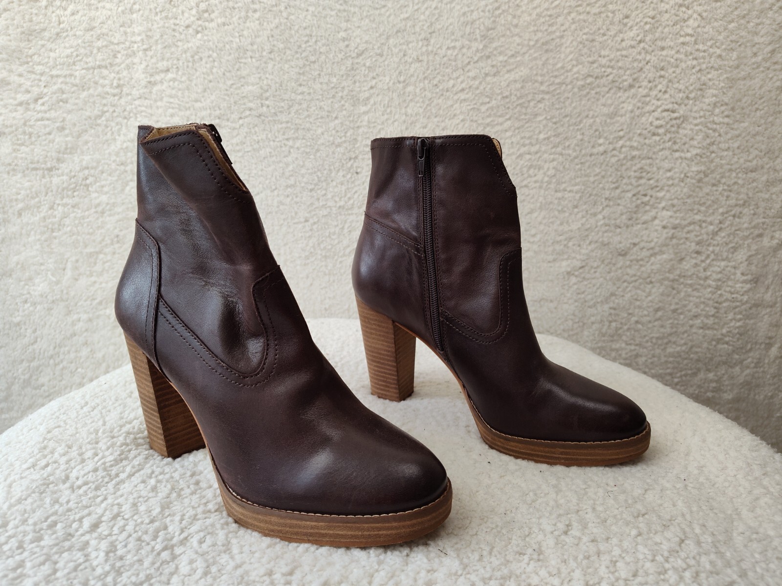 Lucky Brand Queys Women Boots 10M Brown Laether Zip Up Block Heel Ankle Shoes