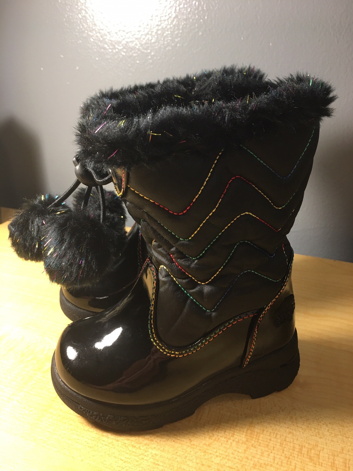 Totes Maddie Girls Winter Boots – Toddler 5M / Faux fur / Side Zipper / Easy on