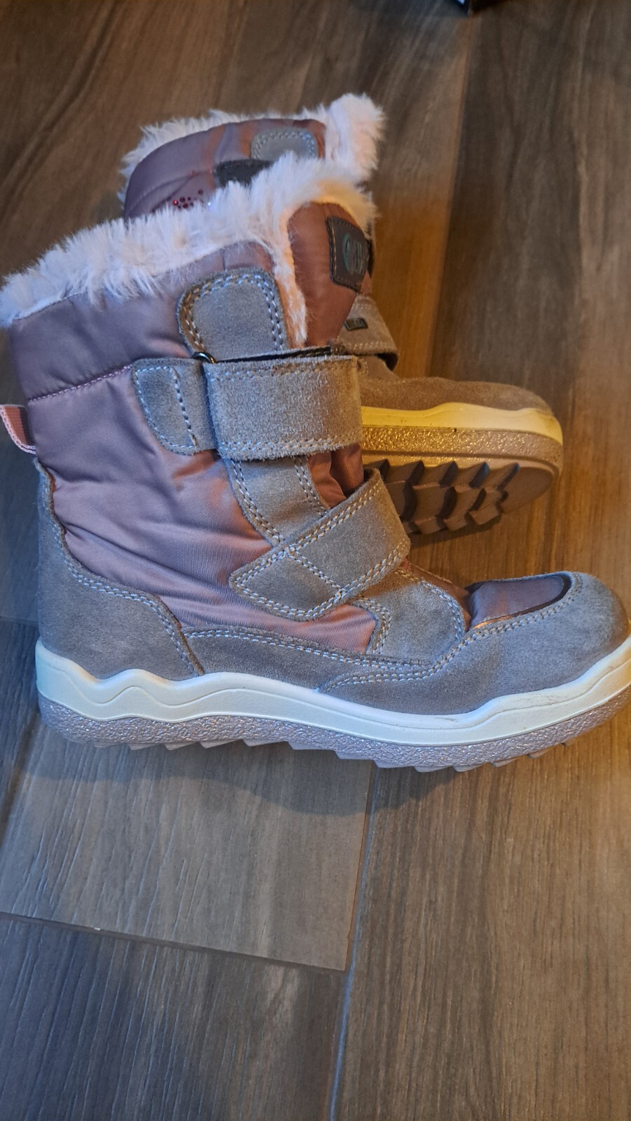 Italian brand girls winter boots cortex great condition
