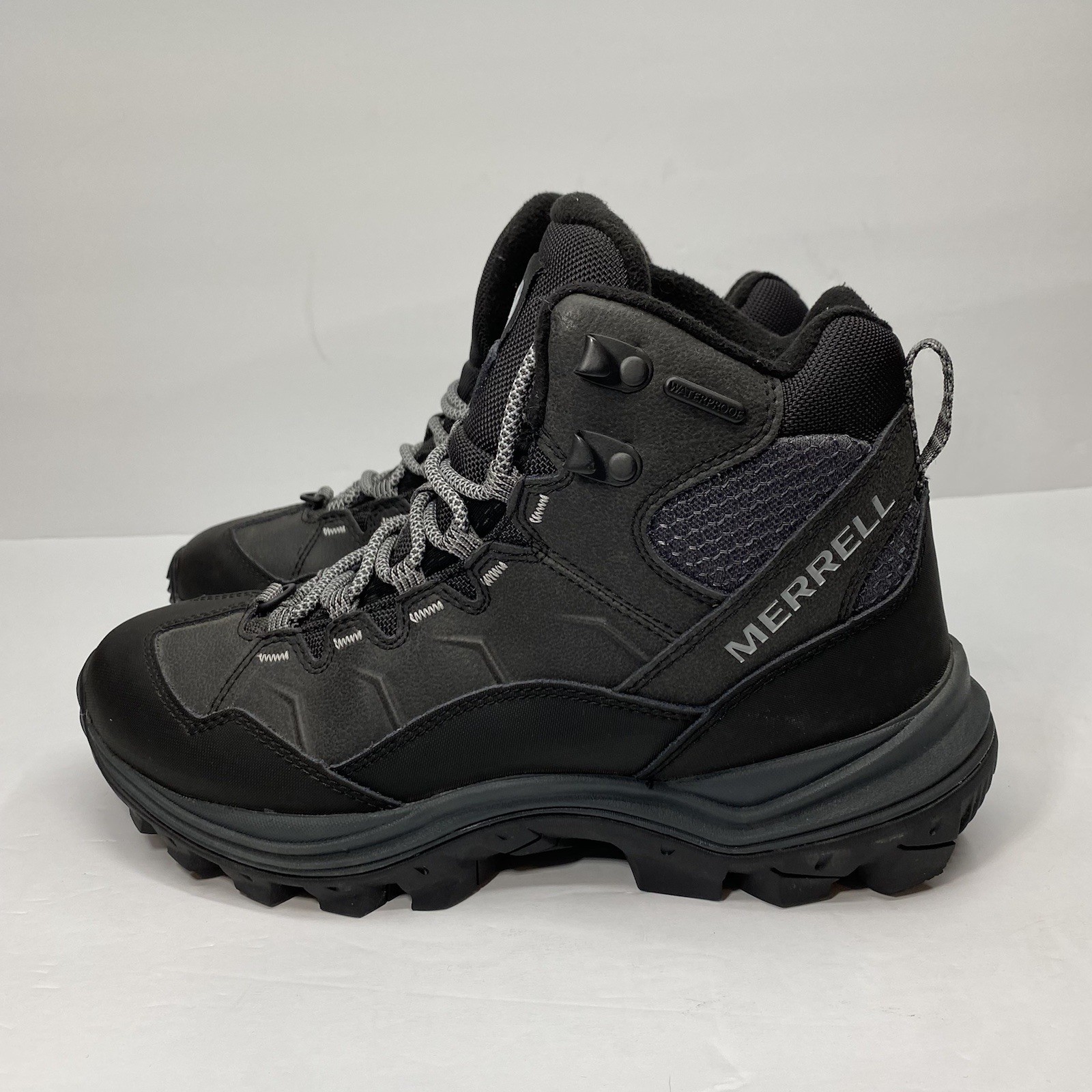 Merrell Boots Womens 8.5 Thermo Chill Mid Top Waterproof Ankle Snow J16466