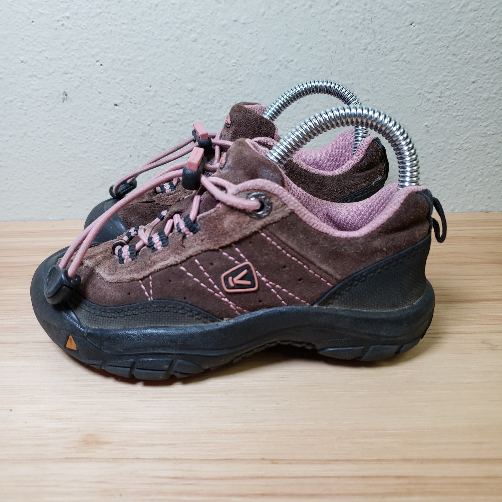 Keen Child Size 11 Lace Up Suede Leather Hiking Shoes Brown Camping Gorpcore