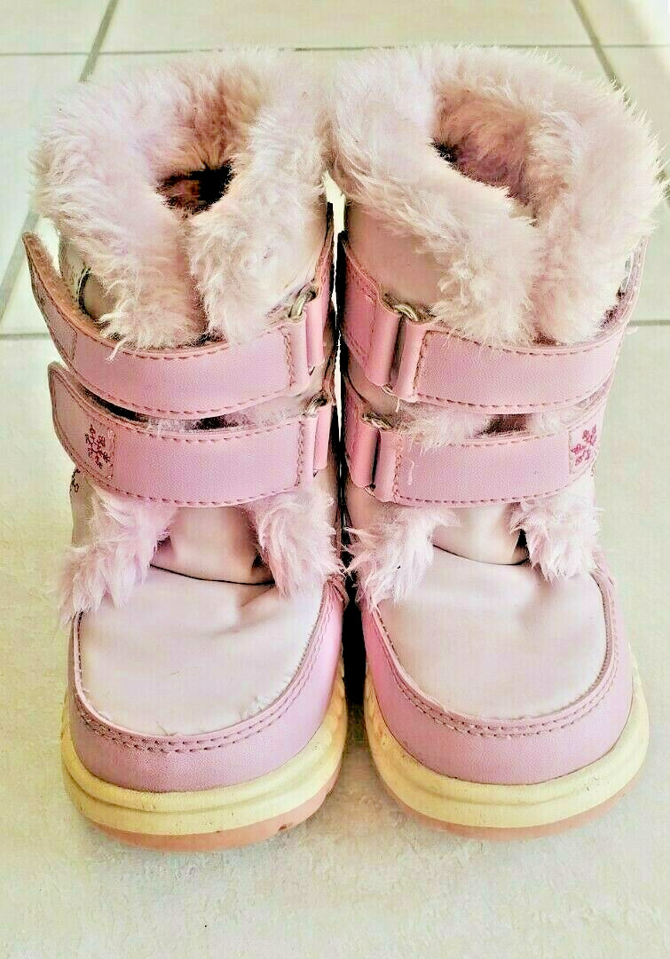 Winter Girls Size 6 Snow Pink Boots By Carters Snowflakes Fur Lined