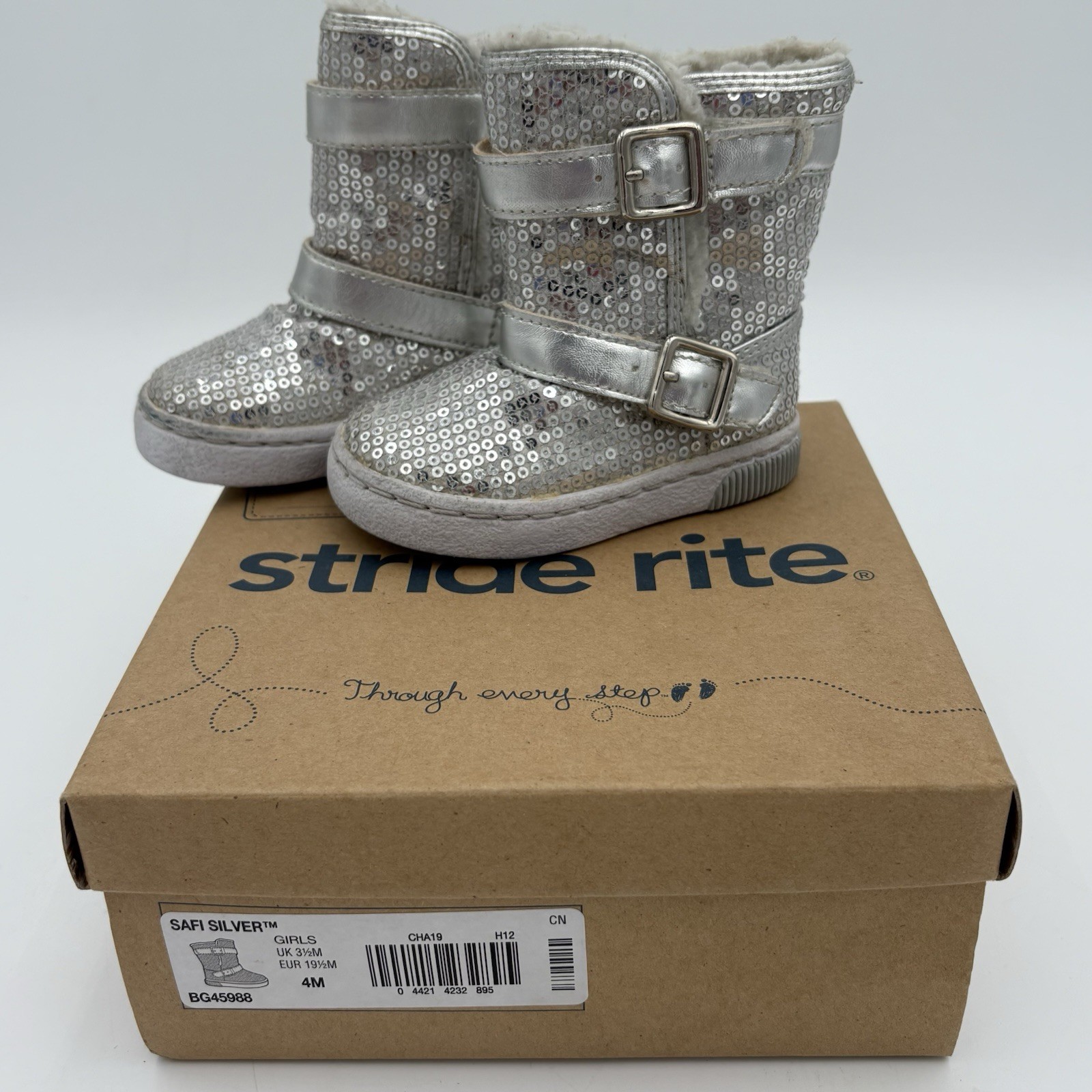 Stride Rite Girls Boots Size 4M Safi Silver Sequin Faux Fur Lined Buckle EUC