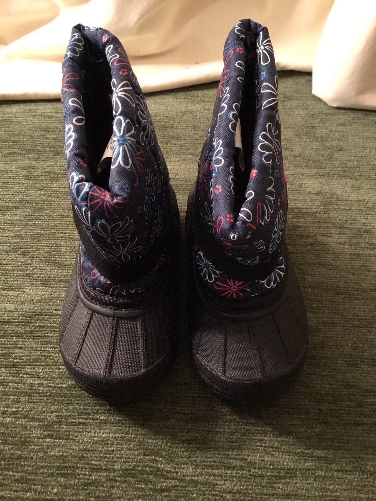 Girls Winter Boots Toddler’s Hook & Loop Closure Blue & Pink Daisy Print Size 5