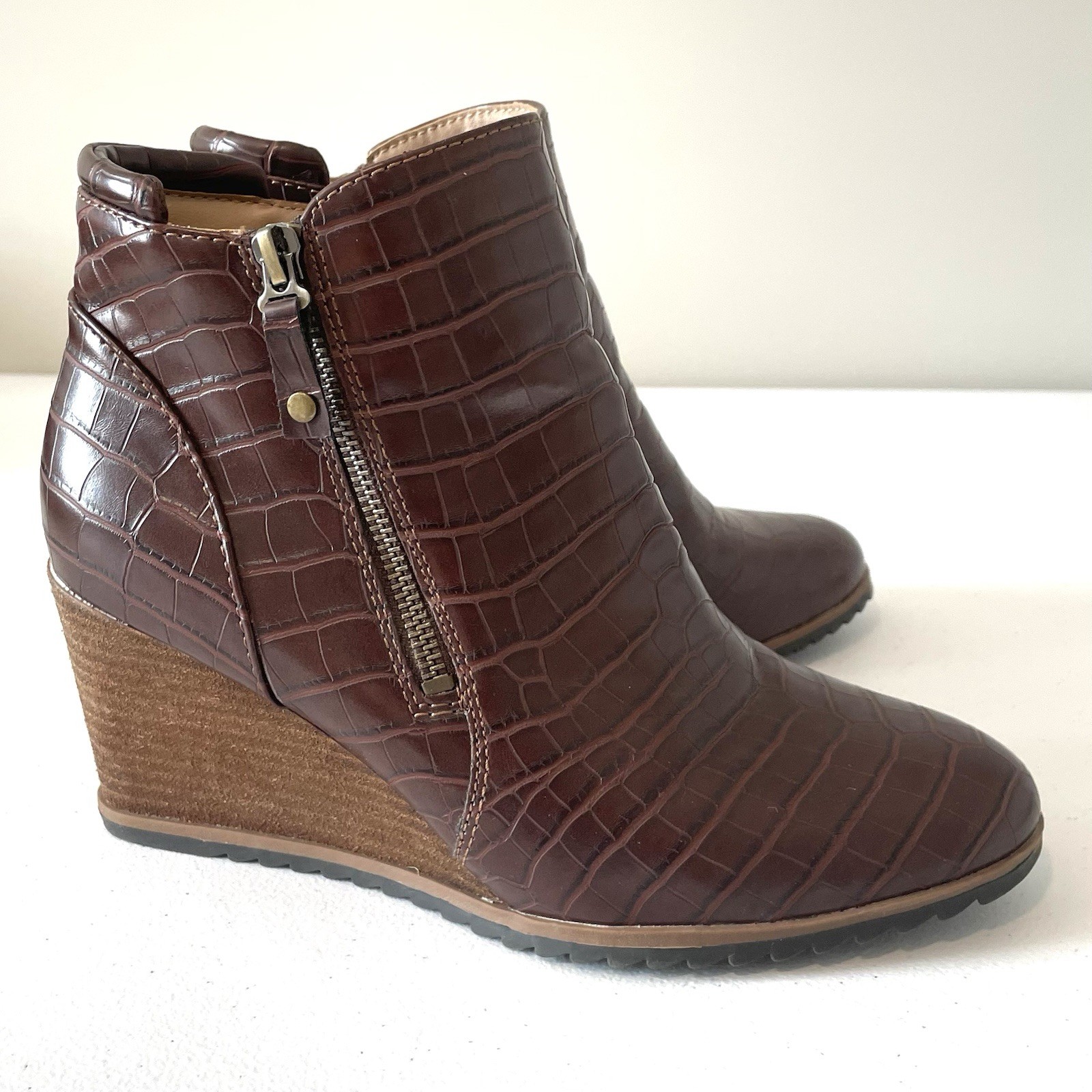 Soul Naturalizer Size 9 Women Boots Dark Brown Haley Boot Platform Ankle Zipper