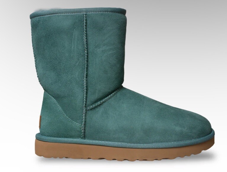 UGG CLASSIC SHORT II WOMEN BOOTS SUEDE SAGE BRUSH WOMENS US 6/UK 4/EU 37