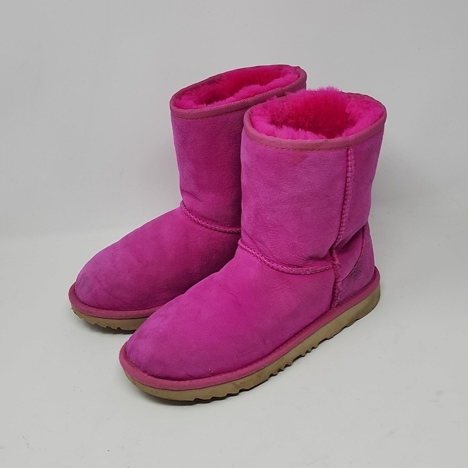 UGG Classic II Short Girls Boots Sorbet Pink Size 4