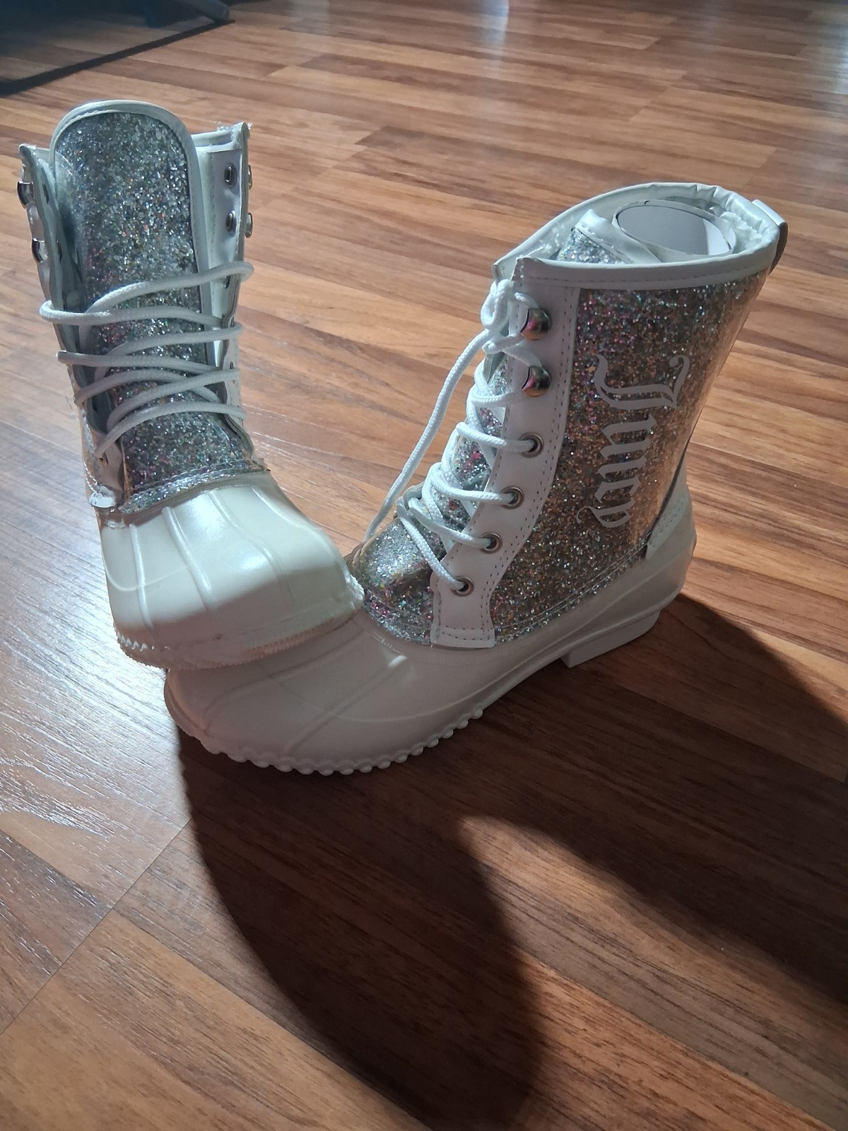 Juicy Couture Rain Boot Size 7 White Women Boots