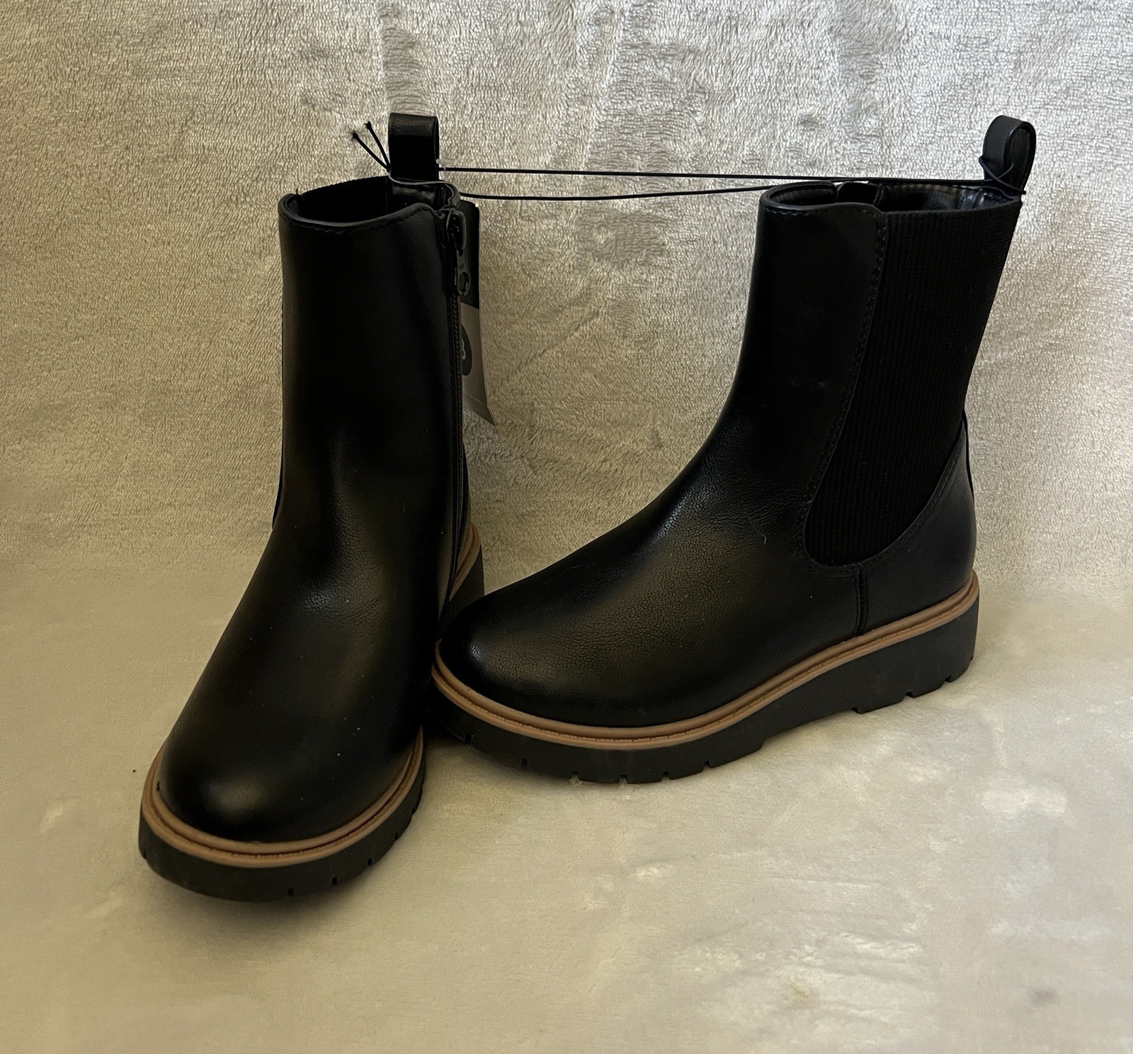 Art Class Chelsea Boots Laurel Girls Sz 13 Faux Leather Zip Stretch Black *Flaw