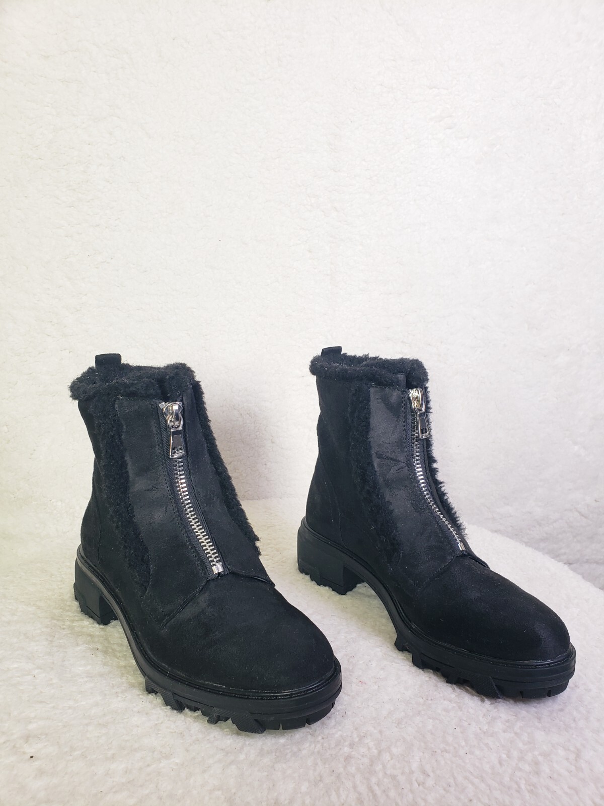 Unisa Women Boots 8.5 Black Faux Suede Zip Up Fur Trim Chunky Winter Ankle Shoes