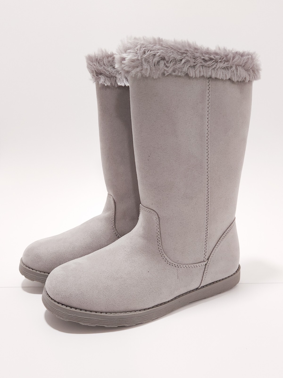BRAND NEW – Girls Suede Boots, Gray, Size 1, Cat & Jack
