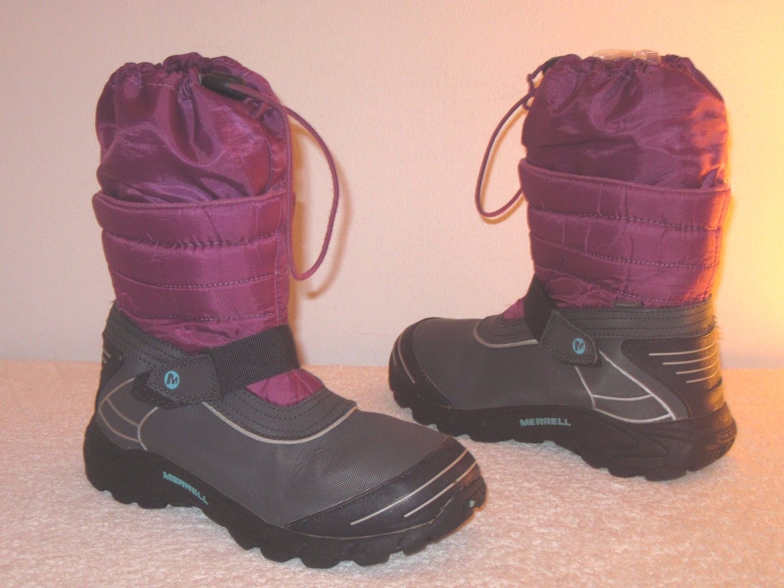 MERRELL WINTER BOOTS BERRY/BLUE SIZE 6