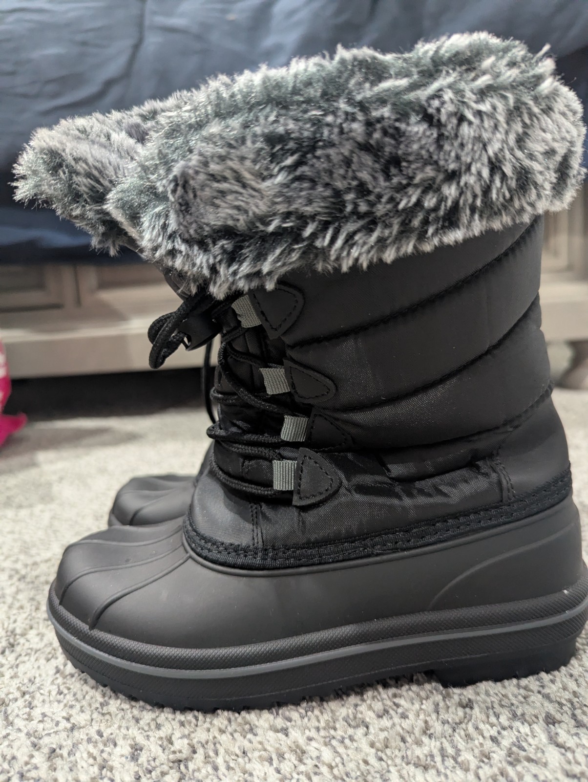 Size 1 Girls Winter Boots, Black With Faux Fur