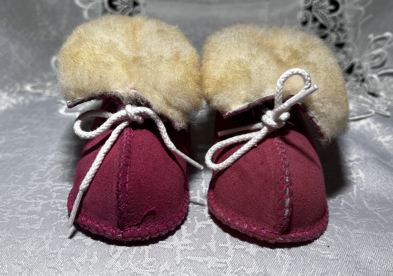 Baby Girls Pink Minnetonka Suede Boots with Real Fur from Sheep Size 3