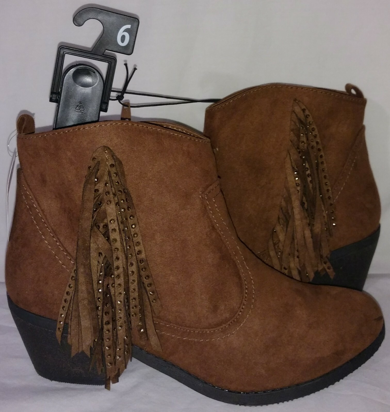 Girls Boots Chestnut With Tassels Size 6 New