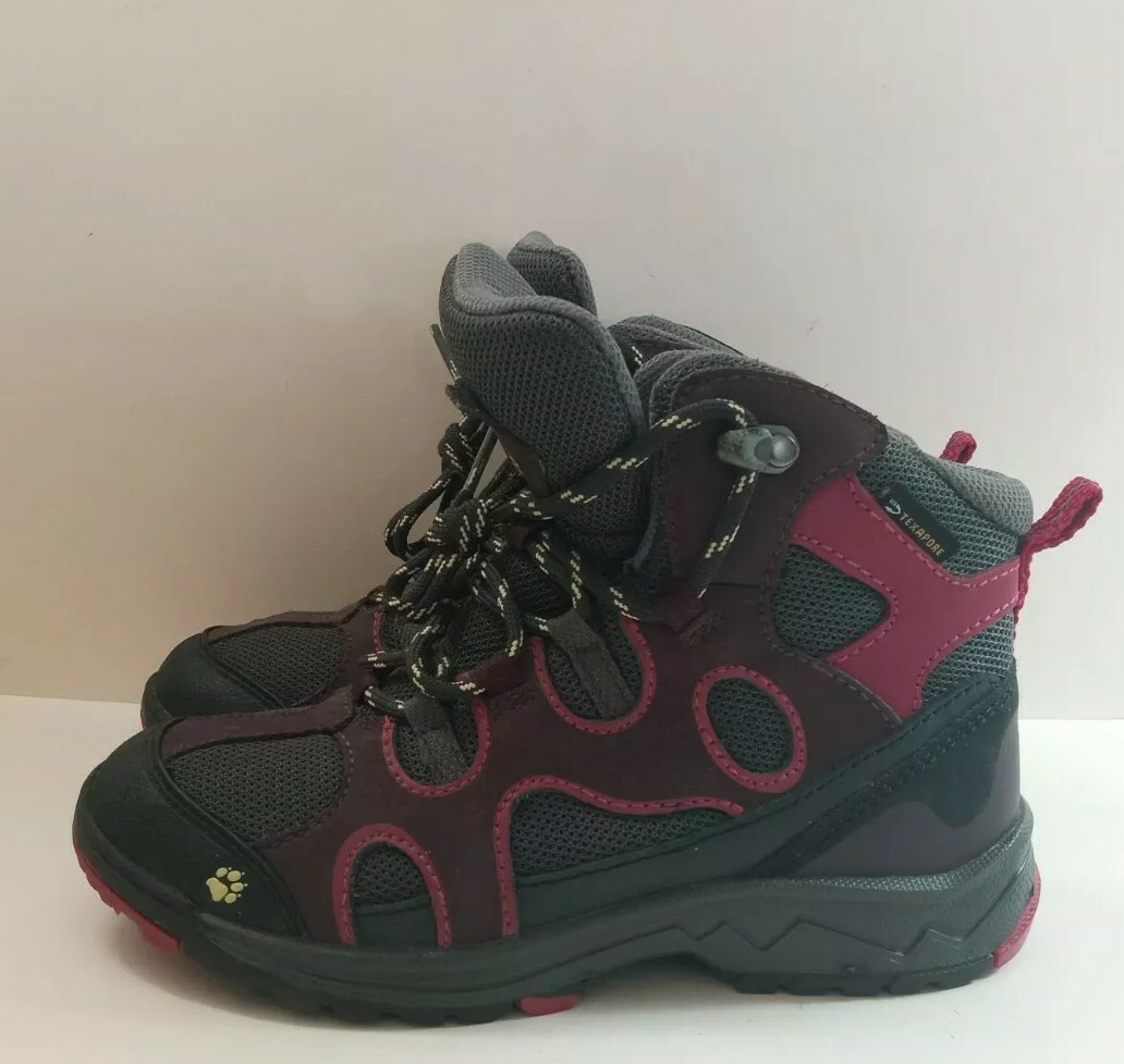 Jack Wolfskin GIRLS WINTER  BOOTS US SIZE 1 EUR 32 Black/Pink COLOR