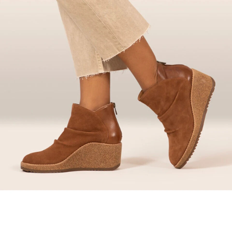 AETREX KARA ANKLE WEDGE BOOTS LEATHER & SUEDE COGNAC BROWN SIZE 40 EU (9-9.5 US)
