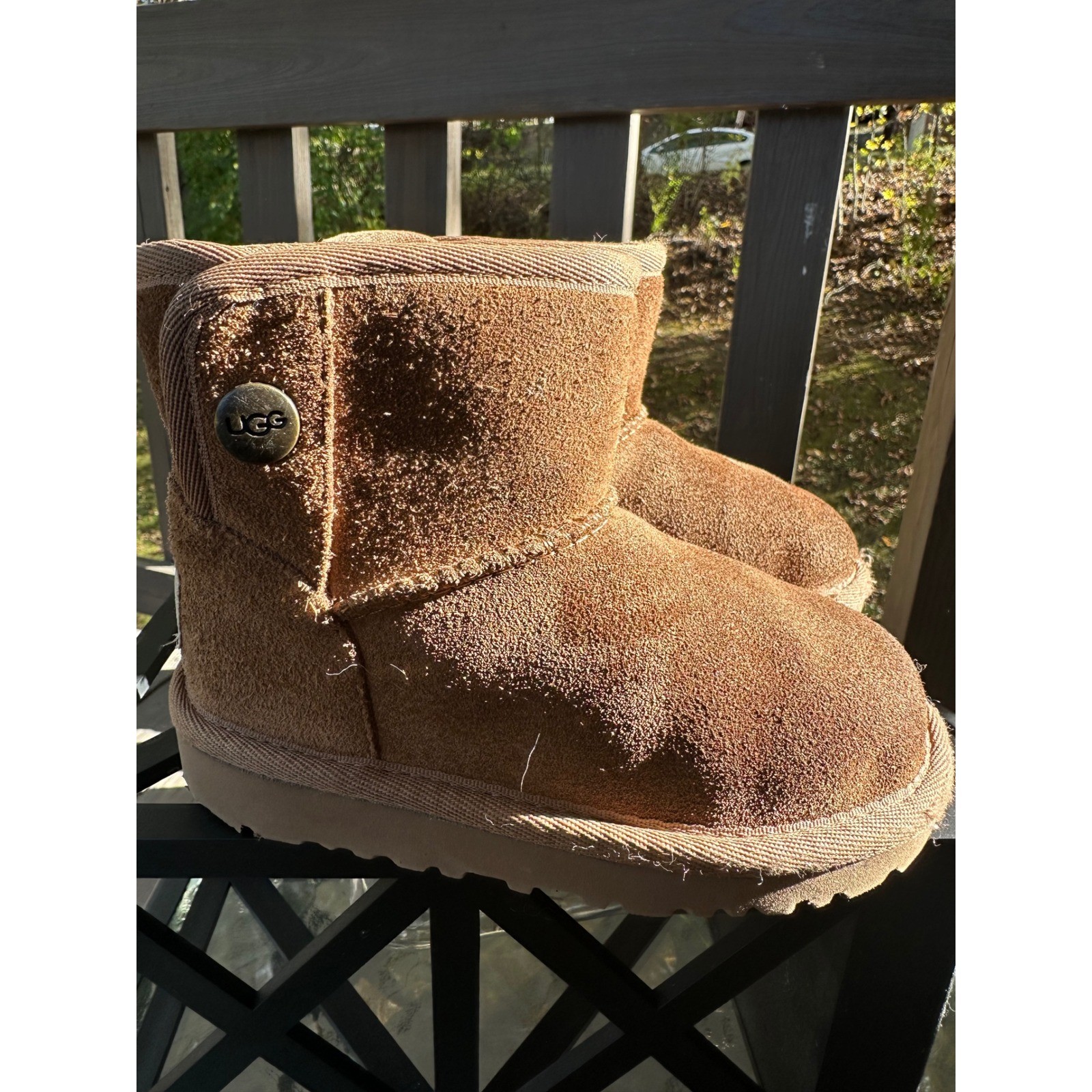 UGG Kids Classic Short Chestnut Suede Boots Jona Warm Cozy Button Toddler 8